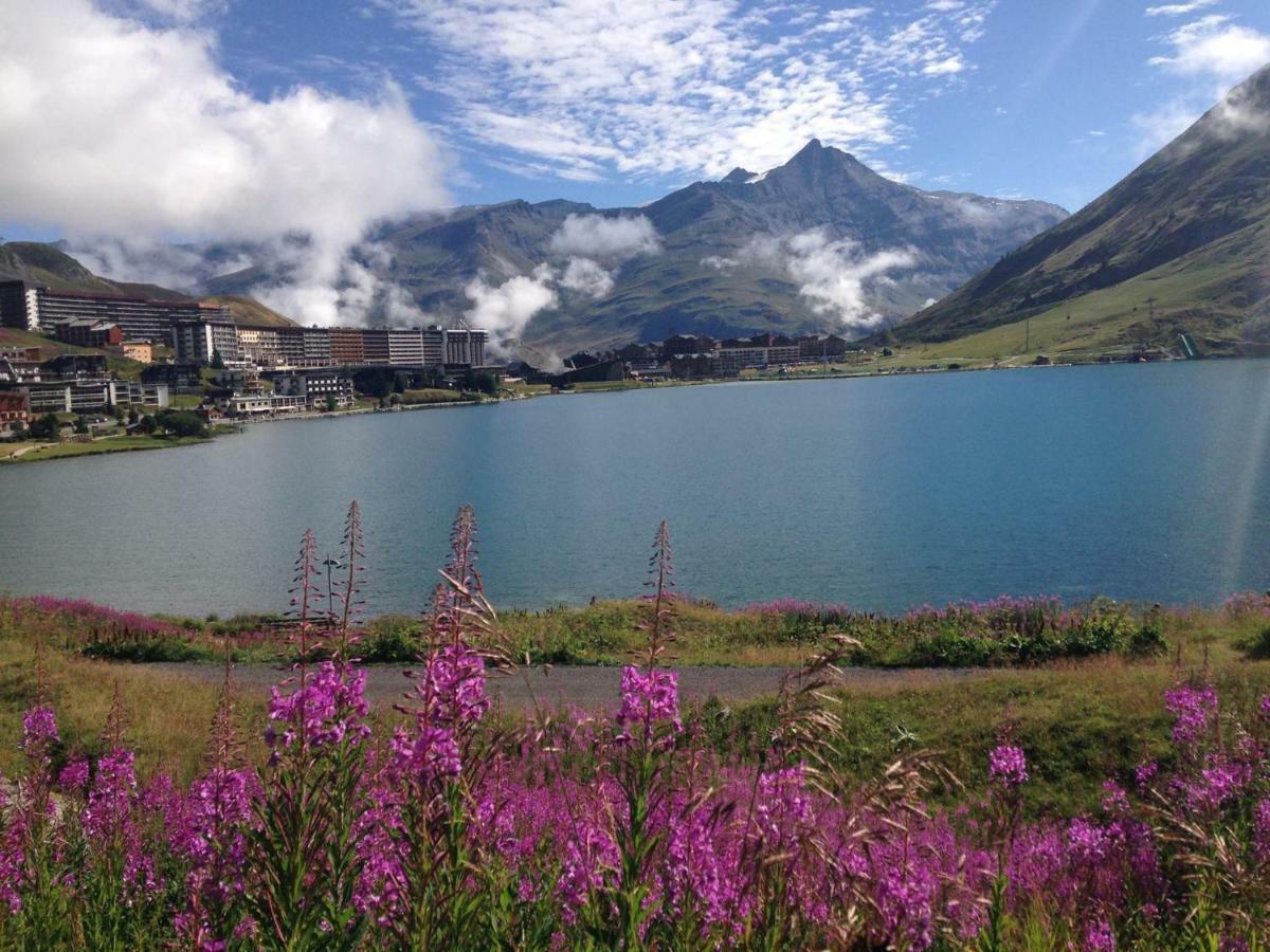 Au Pied Des Pistes Et Funiculaire
